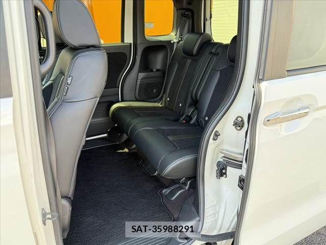 Honda N BOX CUSTOM 2017-10 7390903-17