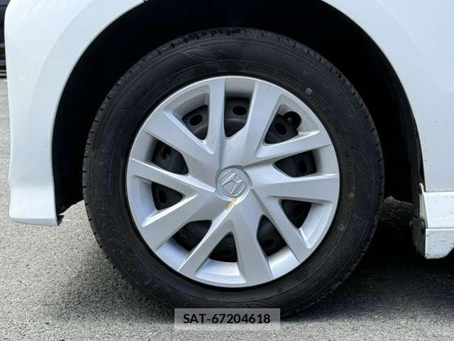 Honda N BOX CUSTOM 2019-01 7456308-16