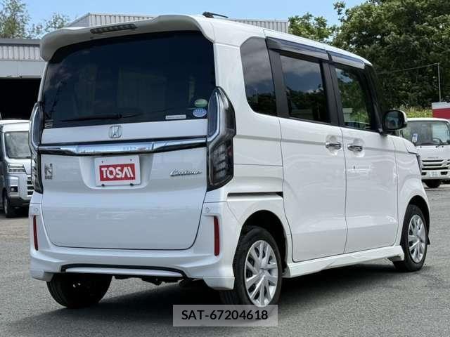 Honda N BOX CUSTOM 2019-01 7456308-20