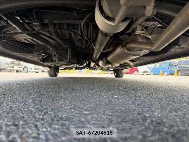 Honda N BOX CUSTOM 2019-01 7456308-22