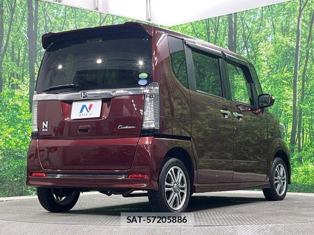Honda N BOX CUSTOM 2017-06 7456310-16
