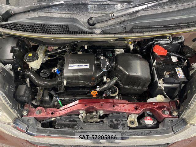 Honda N BOX CUSTOM 2017-06 7456310-17