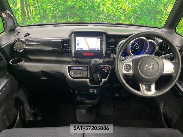 Honda N BOX CUSTOM 2017-06 7456310-1