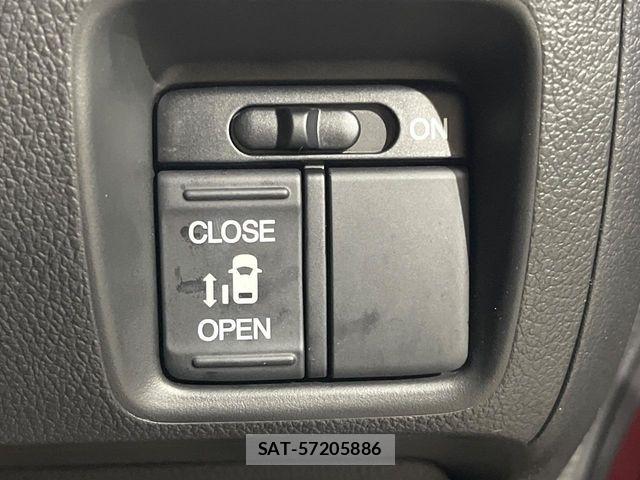 Honda N BOX CUSTOM 2017-06 7456310-4