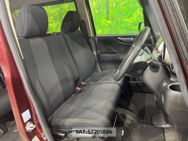Honda N BOX CUSTOM 2017-06 7456310-7
