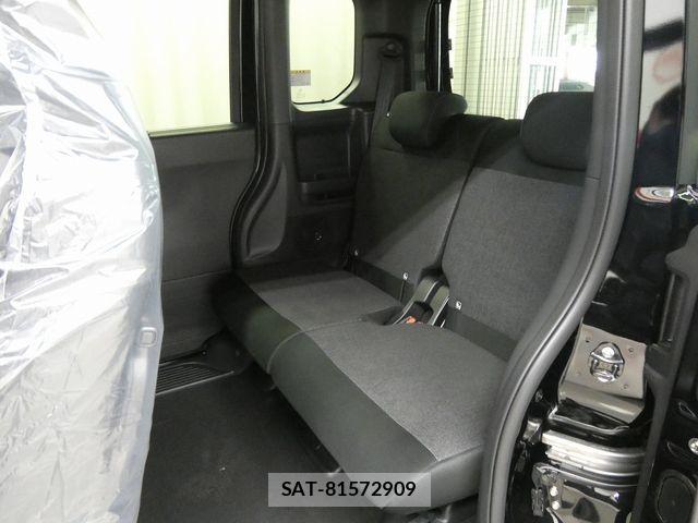 Honda N BOX CUSTOM 2025-11 7456300-22
