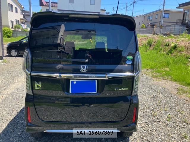 Honda N BOX CUSTOM 2021-03 7456302-1