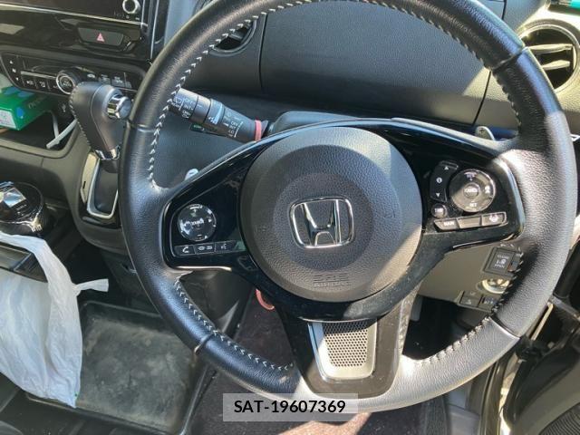 Honda N BOX CUSTOM 2021-03 7456302-23