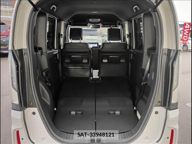 Honda N BOX CUSTOM 2024-07 7456305-17
