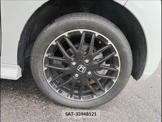 Honda N BOX CUSTOM 2024-07 7456305-6