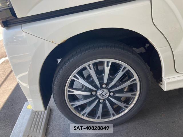 Honda N BOX CUSTOM 2013-08 7456313-9