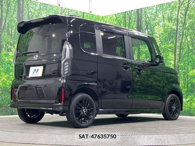 Honda N BOX CUSTOM 2022-12 7456299-16