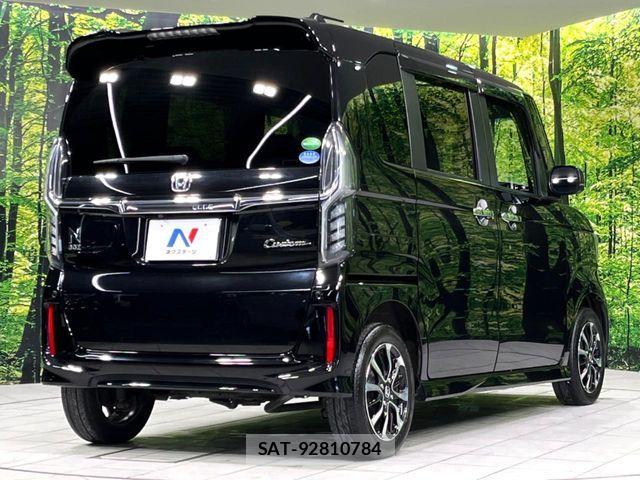 Honda N BOX CUSTOM 2018-06 7501878-17