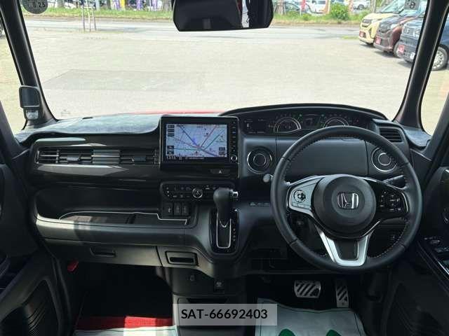 Honda N BOX CUSTOM 2019-06 7501876-1