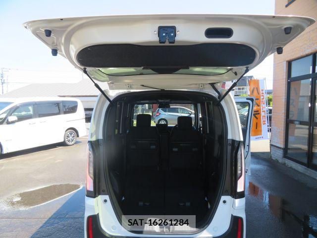 Honda N BOX CUSTOM 2026-05 7509431-24