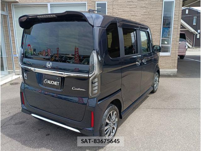 Honda N BOX CUSTOM 2023-04 7562563-1