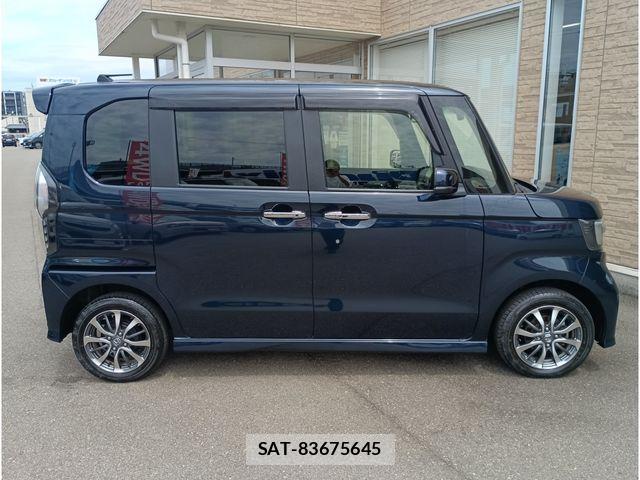 Honda N BOX CUSTOM 2023-04 7562563-2