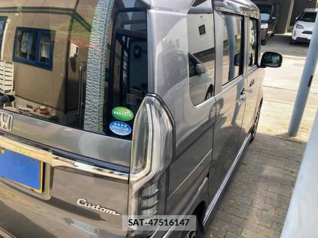 Honda N BOX CUSTOM 2018-06 7618689-4