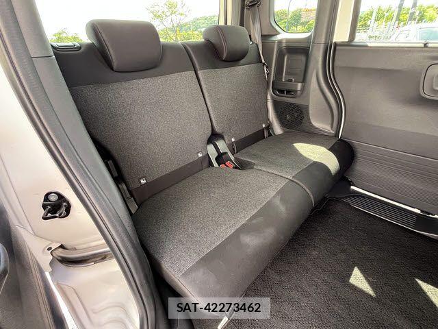 Honda N BOX CUSTOM 2023-11 7618685-9