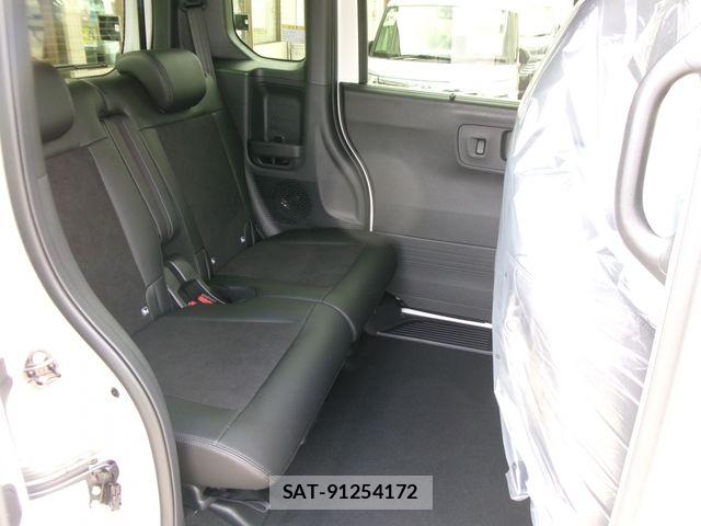 Honda N BOX CUSTOM 2026-05 7618683-23