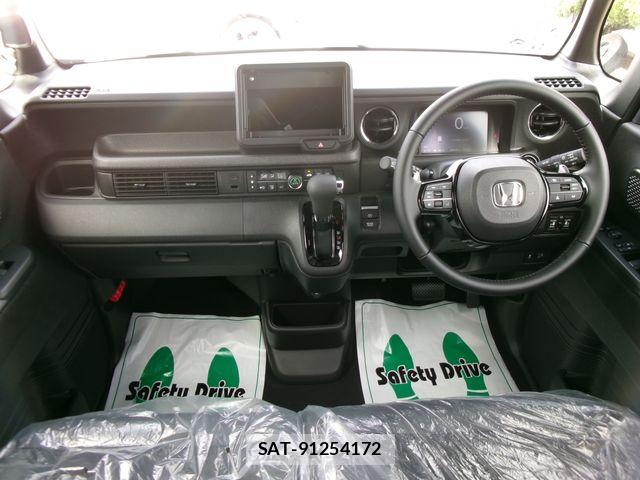 Honda N BOX CUSTOM 2026-05 7618683-24