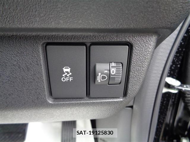 Honda N BOX CUSTOM 2026-06 7618682-25