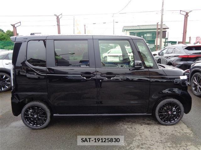Honda N BOX CUSTOM 2026-06 7618682-3