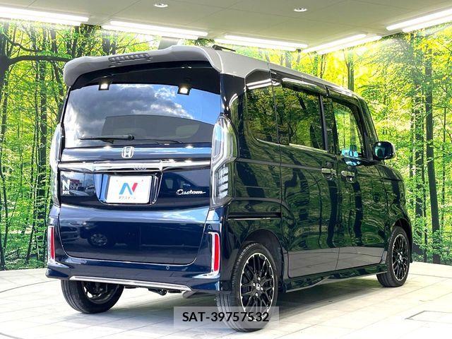 Honda N BOX CUSTOM 2023-01 7618686-17