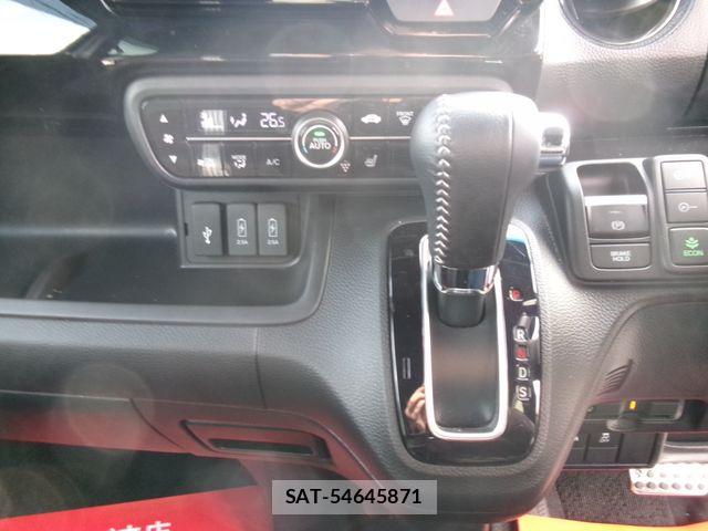 Honda N BOX CUSTOM 2023-01 7618684-23