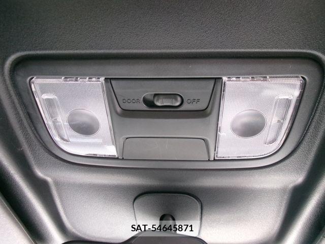 Honda N BOX CUSTOM 2023-01 7618684-27