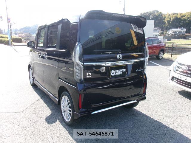 Honda N BOX CUSTOM 2023-01 7618684-2