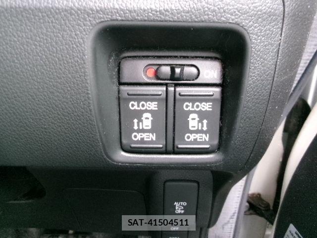 Honda N BOX CUSTOM 2015-05 7618691-18