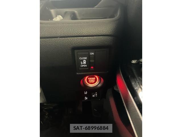 Honda N BOX CUSTOM 2022-03 7618688-13