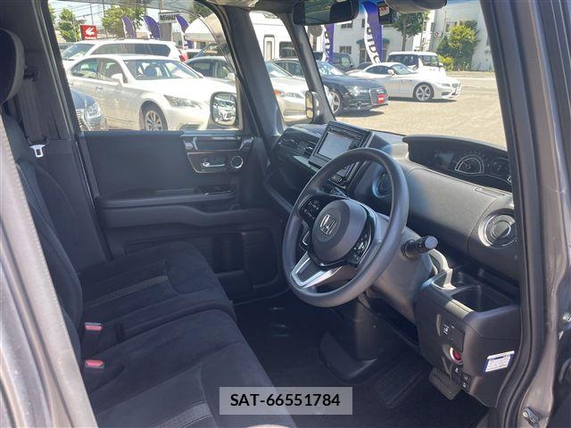 Honda N BOX CUSTOM 2018-02 7726491-11