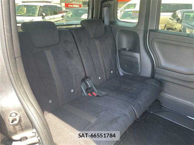 Honda N BOX CUSTOM 2018-02 7726491-14