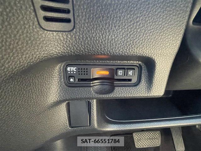 Honda N BOX CUSTOM 2018-02 7726491-27