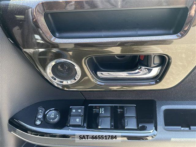 Honda N BOX CUSTOM 2018-02 7726491-28