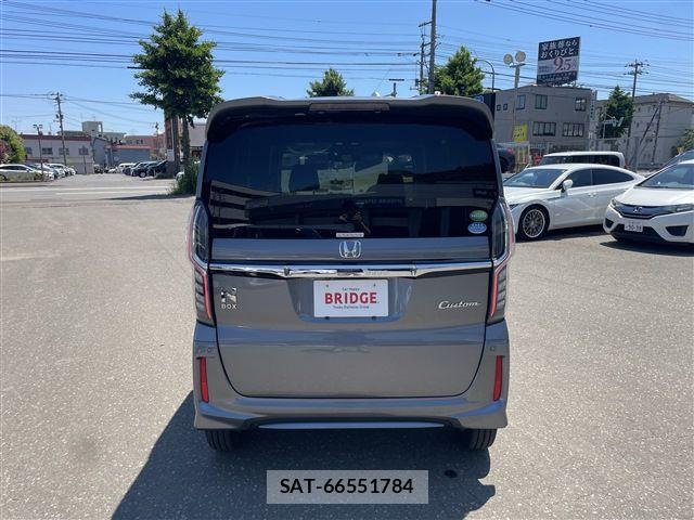 Honda N BOX CUSTOM 2018-02 7726491-6