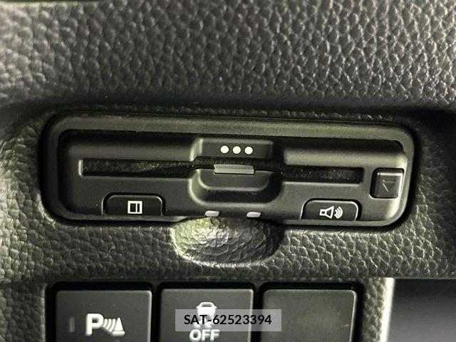 Honda N BOX CUSTOM 2022-03 7726483-6
