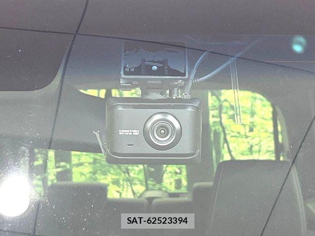 Honda N BOX CUSTOM 2022-03 7726483-7