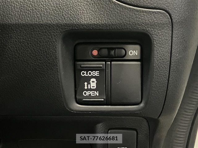 Honda N BOX CUSTOM 2016-01 7726494-17