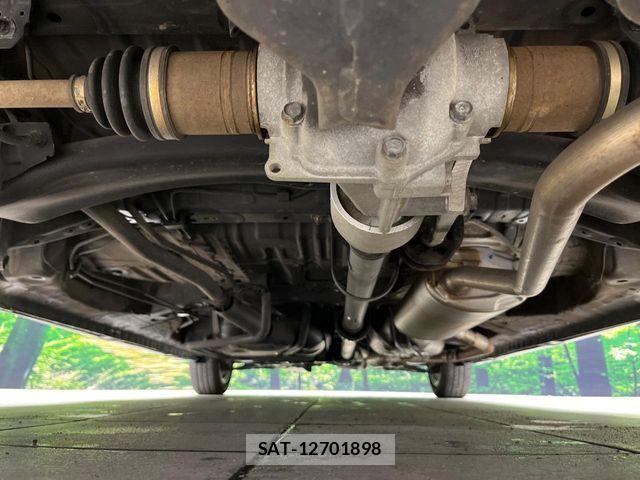 Honda N BOX CUSTOM 2022-11 7787641-18