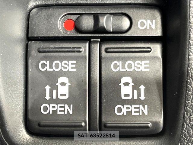 Honda N BOX CUSTOM 2015-04 7787639-5