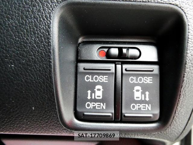 Honda N BOX CUSTOM 2015-04 7787631-20