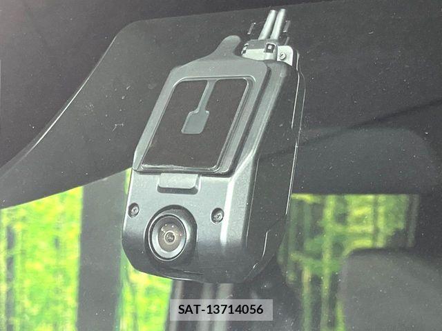 Honda N BOX CUSTOM 2023-12 7787644-6