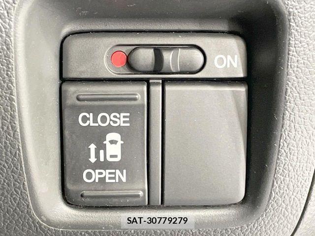 Honda N BOX CUSTOM 2015-06 7878374-7