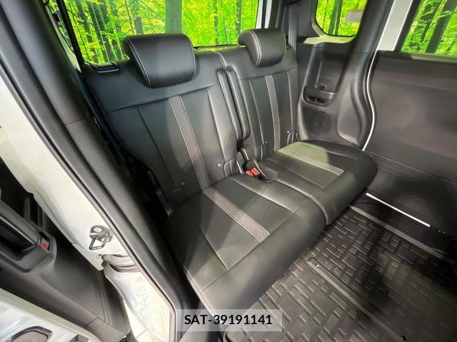 Honda N BOX CUSTOM 2024-02 7878368-8