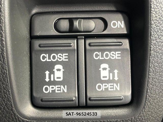 Honda N BOX CUSTOM 2017-06 7878373-2
