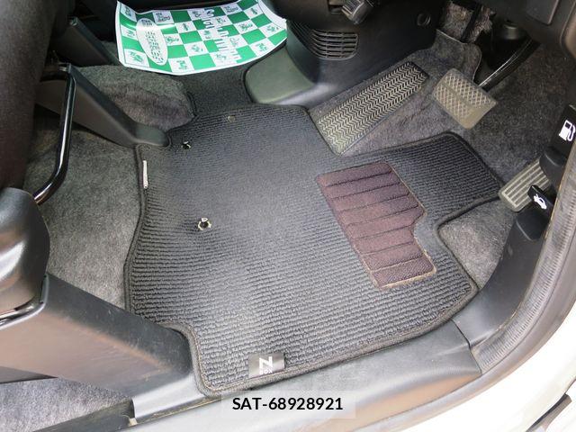 Honda N BOX CUSTOM 2015-03 7903131-28