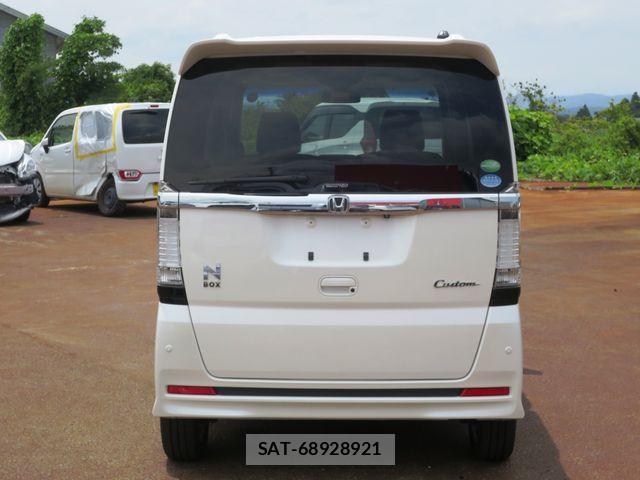 Honda N BOX CUSTOM 2015-03 7903131-3